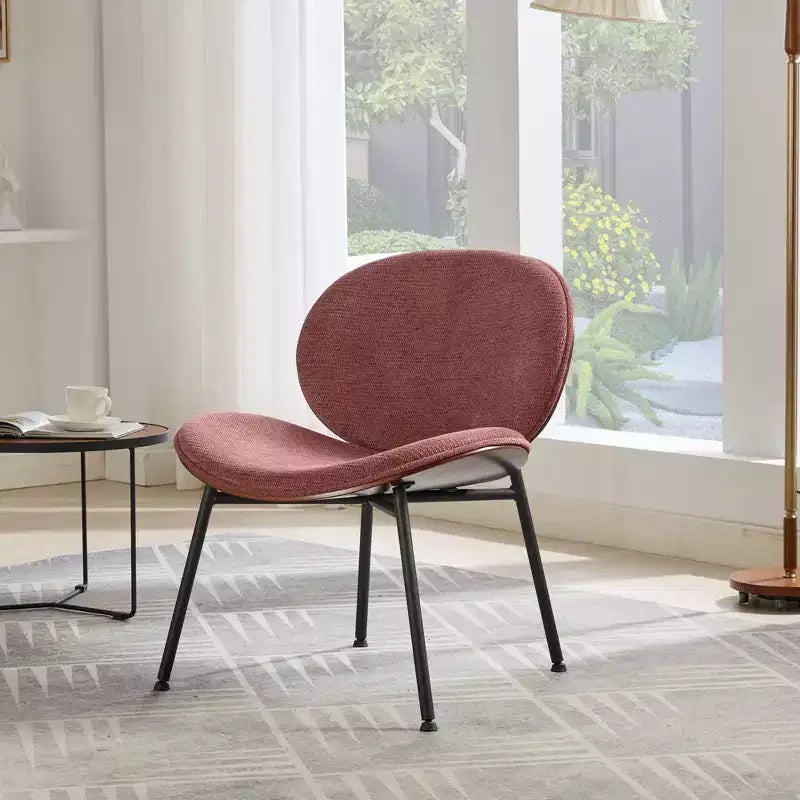 Chaise Coque Mid-Century Moderne - Piètement Tripode, Cuir Noir, Finition Noyer, Dossier Confortable