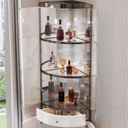 Meuble d'angle à vin avec étagères en verre et métal à plusieurs niveaux