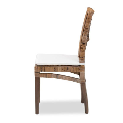 Chaise de salle à manger Laluna en rotin et bois d'acajou de style bohème moderne avec coussin