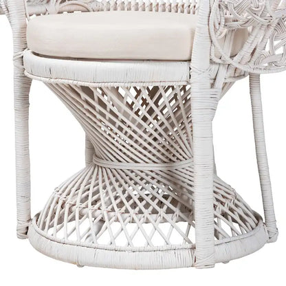Fauteuil Peacock en rotin naturel blanc bohème moderne